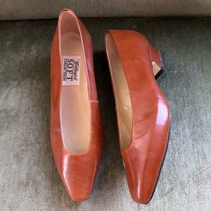 Worthington soft collection women’s shoes 7.5 vintage pump brown leather